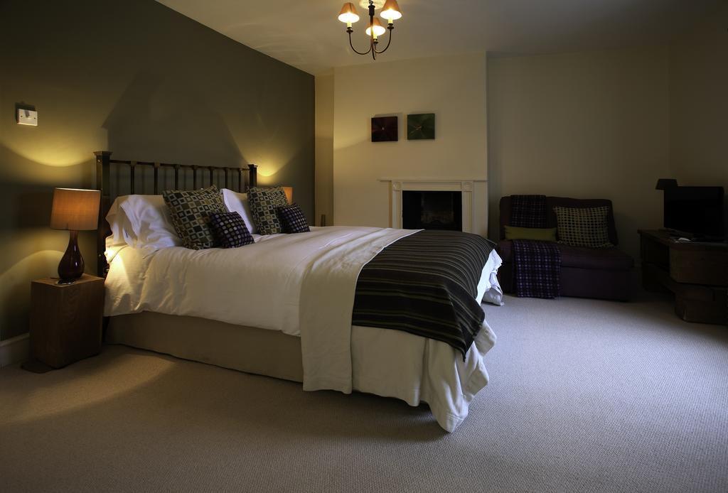 Отель Stapleton Arms Buckhorn Weston Экстерьер фото