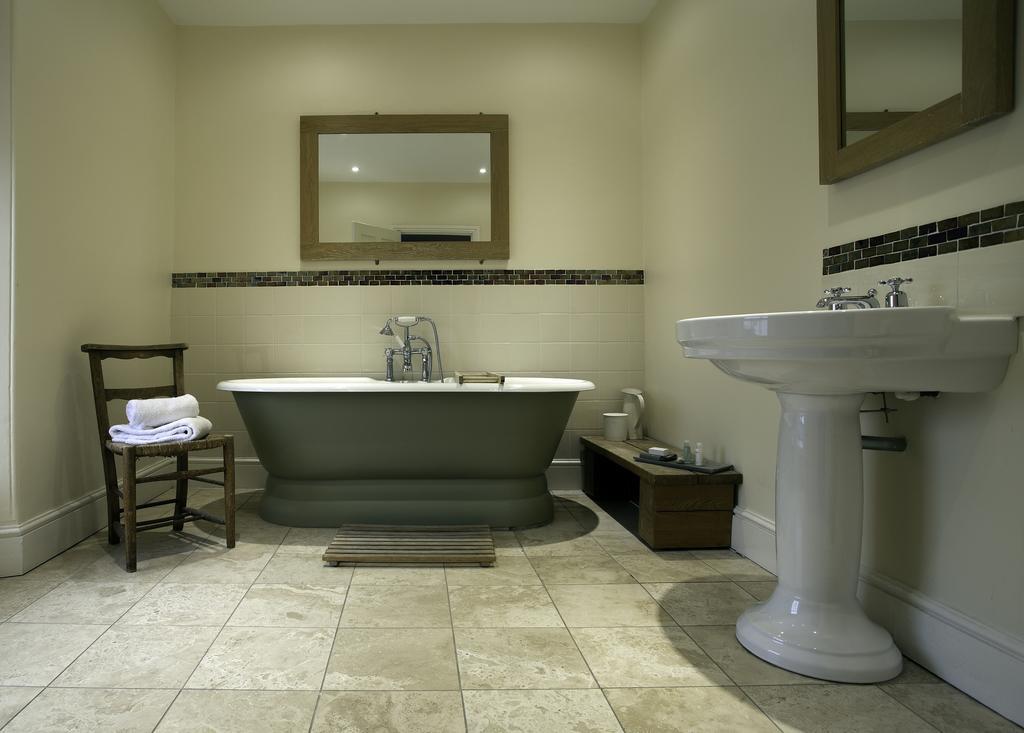 Отель Stapleton Arms Buckhorn Weston Экстерьер фото