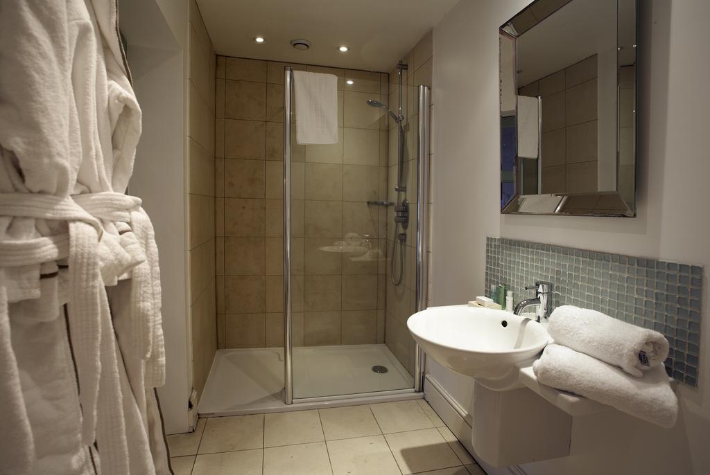 Отель Stapleton Arms Buckhorn Weston Экстерьер фото