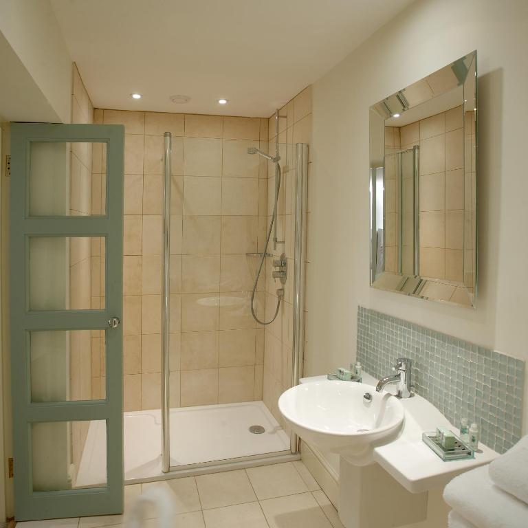 Отель Stapleton Arms Buckhorn Weston Экстерьер фото