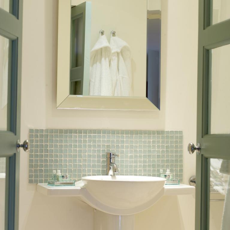 Отель Stapleton Arms Buckhorn Weston Экстерьер фото